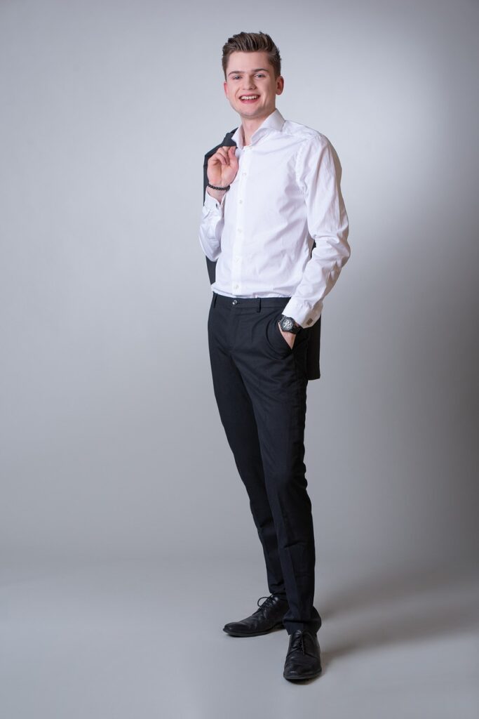 young, men's suit, man, business, success, person, professional, portrait, attractive, masculine, kaufmann, profession, leadership, happy, model, office, manager, business, success, success, success, professional, professional, professional, portrait, kaufmann, leadership, leadership, leadership, office, manager, manager, manager, manager, manager